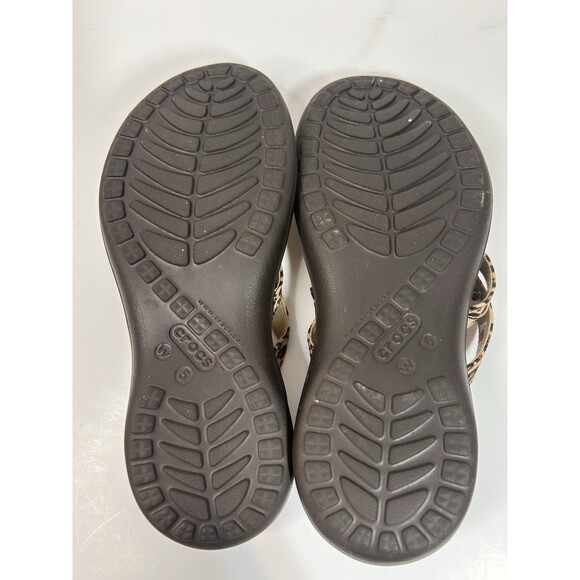 Crocs Sandals Women 5 Flip Flop Leopard Print Strappy Slip On Thong Canvas - Picture 7 of 8